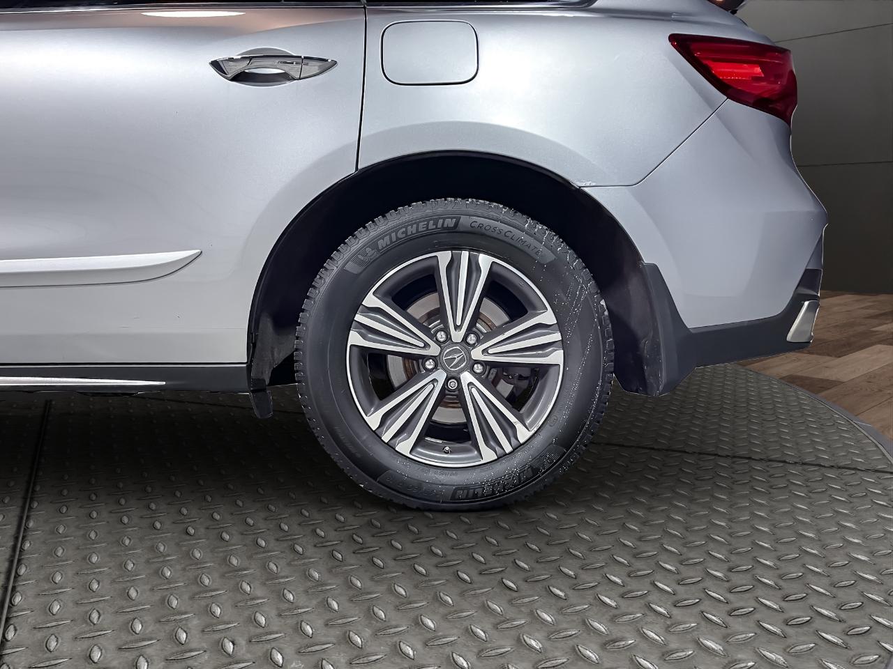 Acura MDX SH-AWD 2018