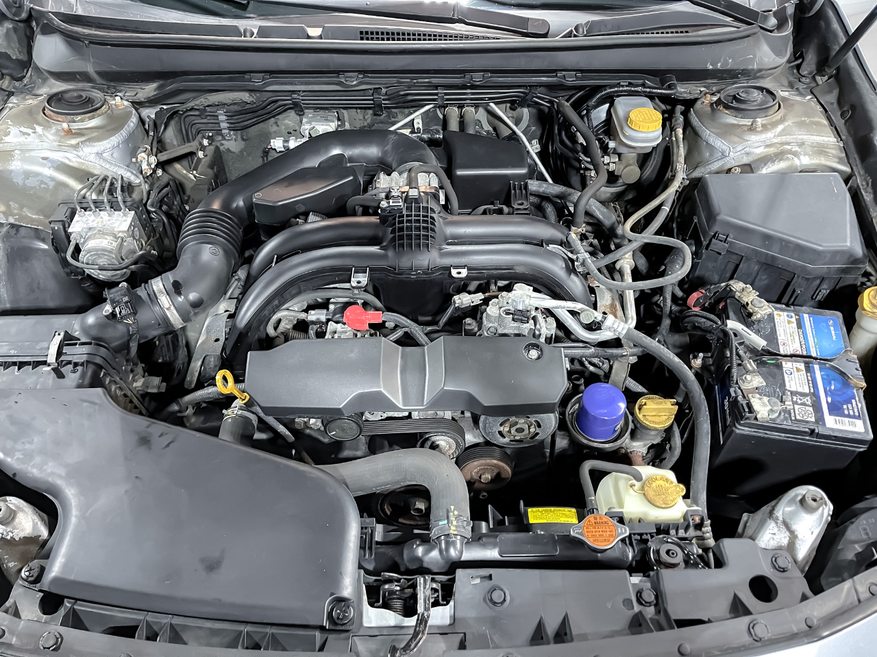 Subaru Legacy 4dr Sdn 2.5i Premium PZEV 2016