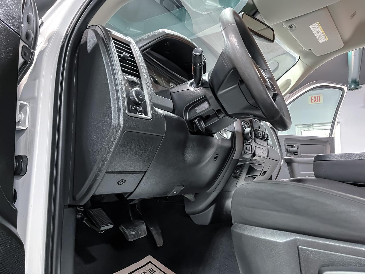 RAM 1500 Classic Express 4x4 Quad Cab 6'4" Box 2019