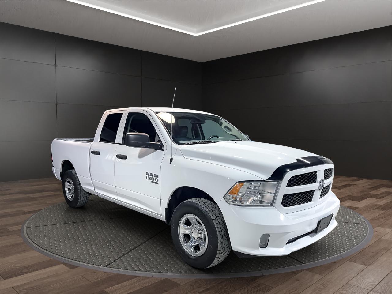 RAM 1500 Classic Express 4x4 Quad Cab 6'4" Box 2019