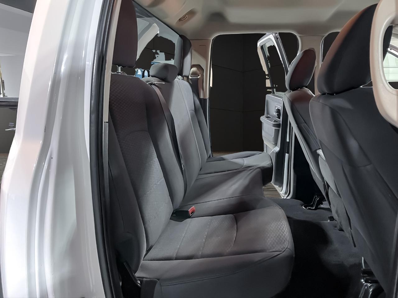 RAM 1500 Classic Express 4x4 Quad Cab 6'4" Box 2019