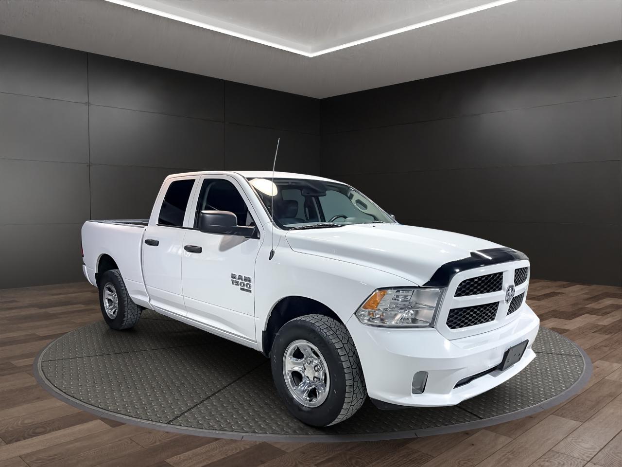 RAM 1500 Classic Express 4x4 Quad Cab 6'4" Box 2019