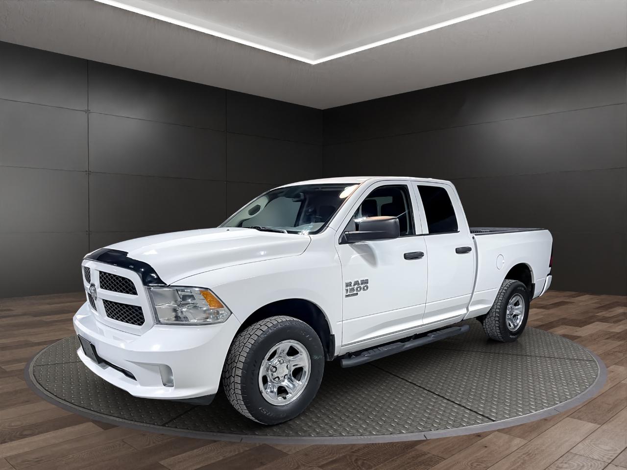 RAM 1500 Classic Express 4x4 Quad Cab 6'4" Box 2019