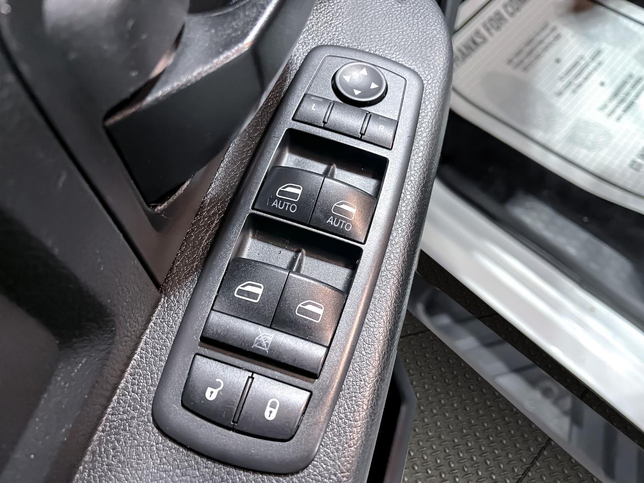 RAM 1500 Classic Express 4x4 Quad Cab 6'4" Box 2019