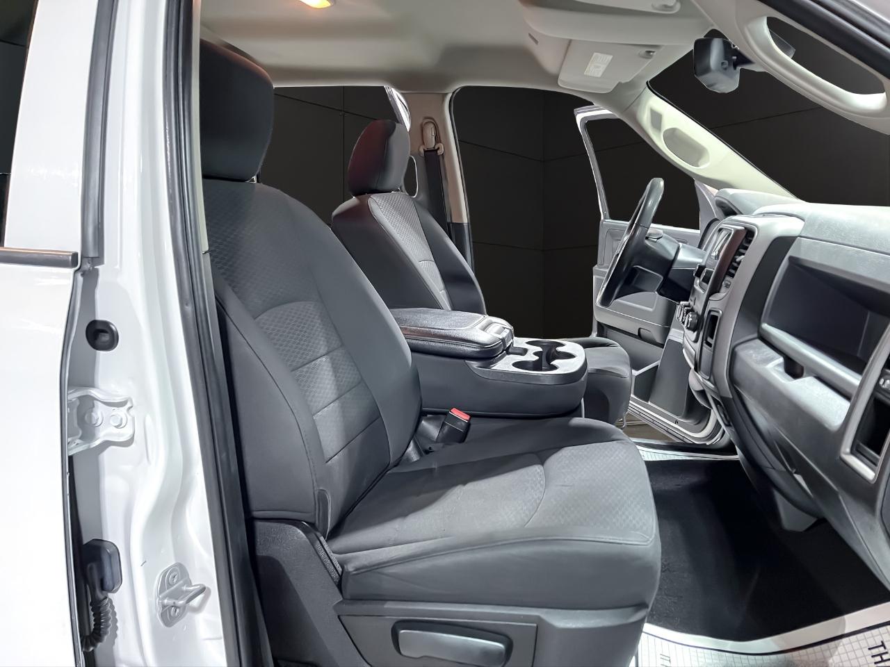 RAM 1500 Classic Express 4x4 Quad Cab 6'4" Box 2019