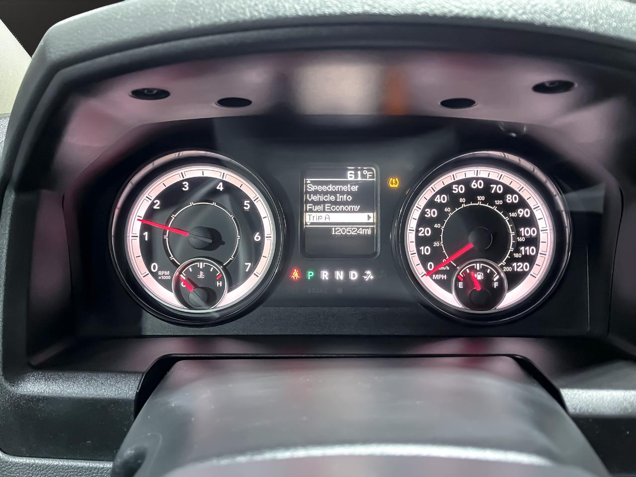 RAM 1500 Classic Express 4x4 Quad Cab 6'4" Box 2019