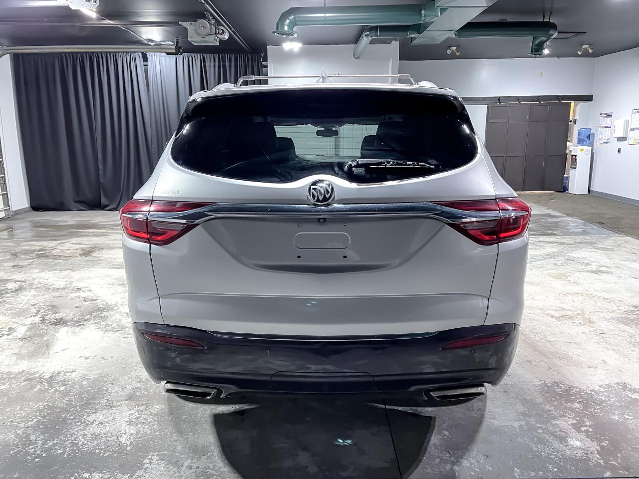 Buick Enclave FWD 4dr Essence 2020