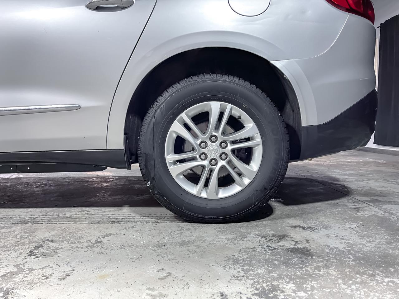 Buick Enclave FWD 4dr Essence 2020