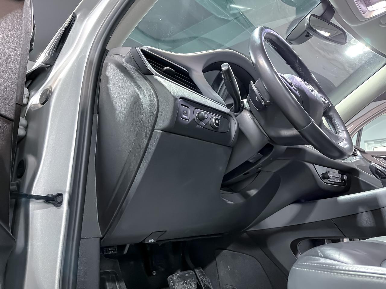 Buick Enclave FWD 4dr Essence 2020