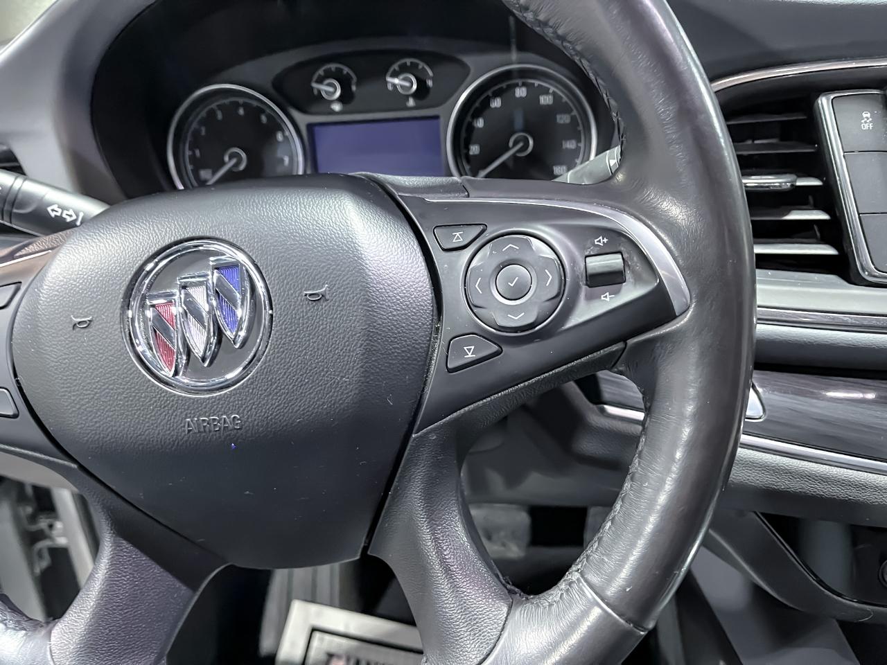 Buick Enclave FWD 4dr Essence 2020