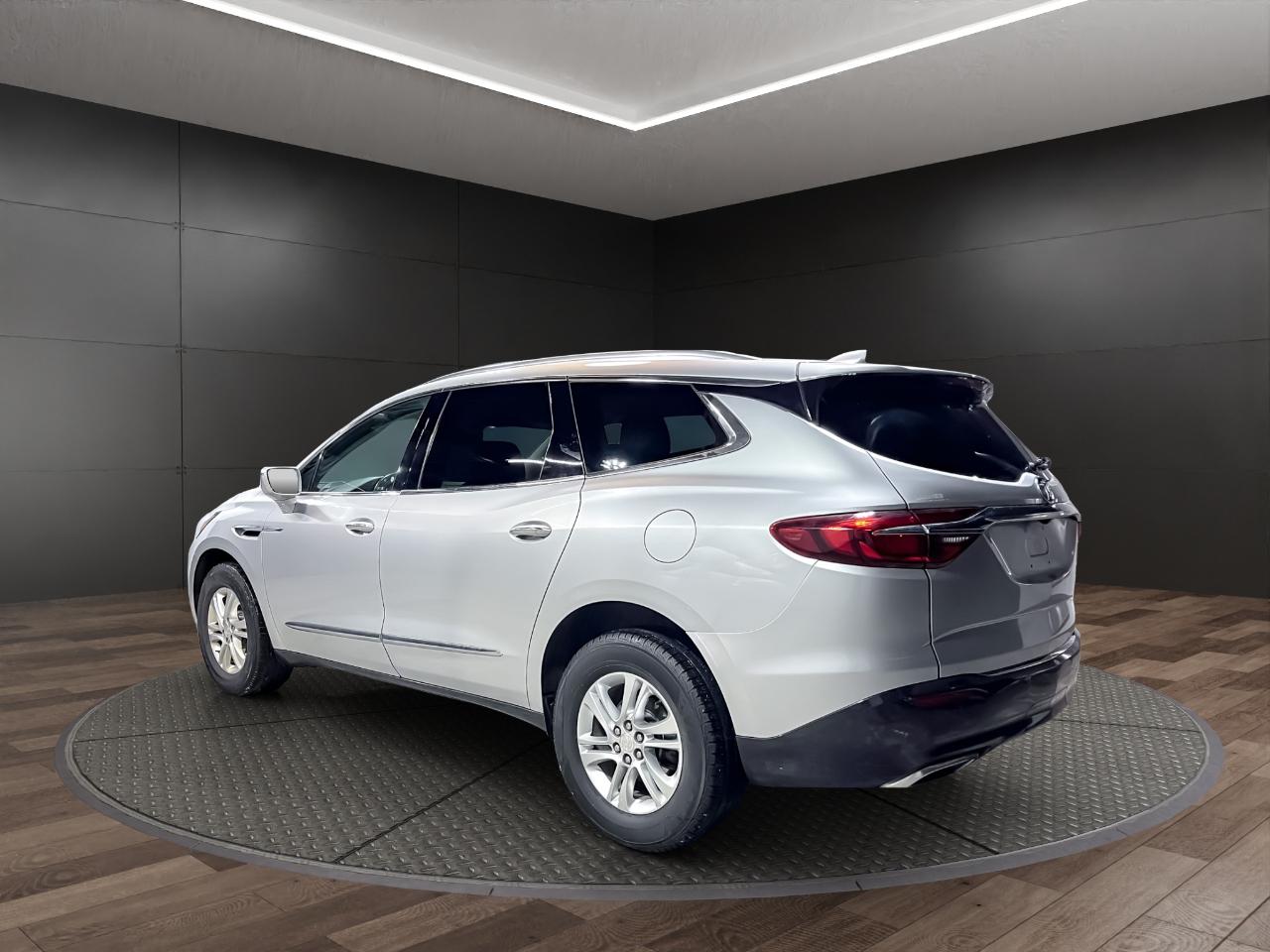 Buick Enclave FWD 4dr Essence 2020