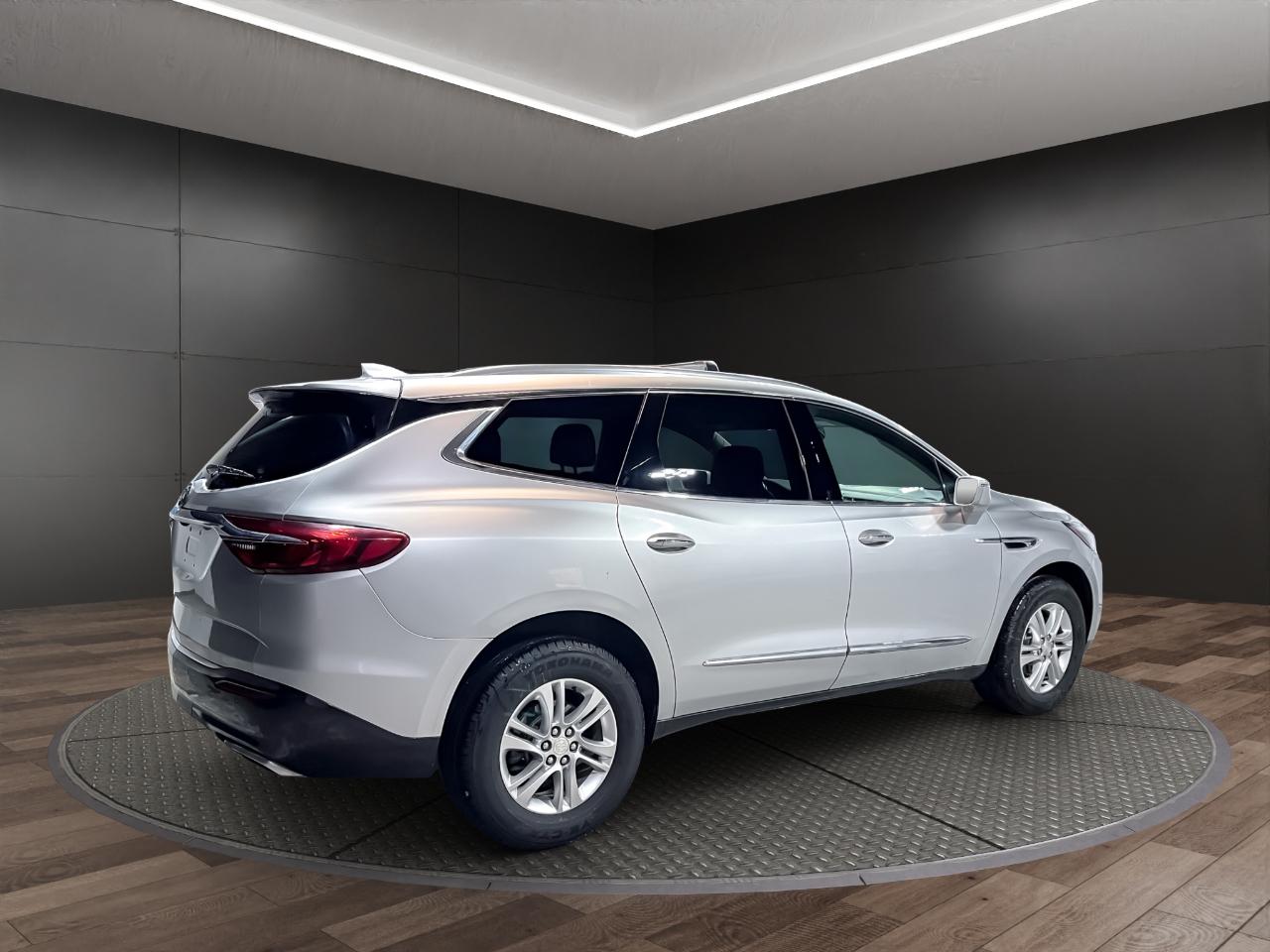 Buick Enclave FWD 4dr Essence 2020