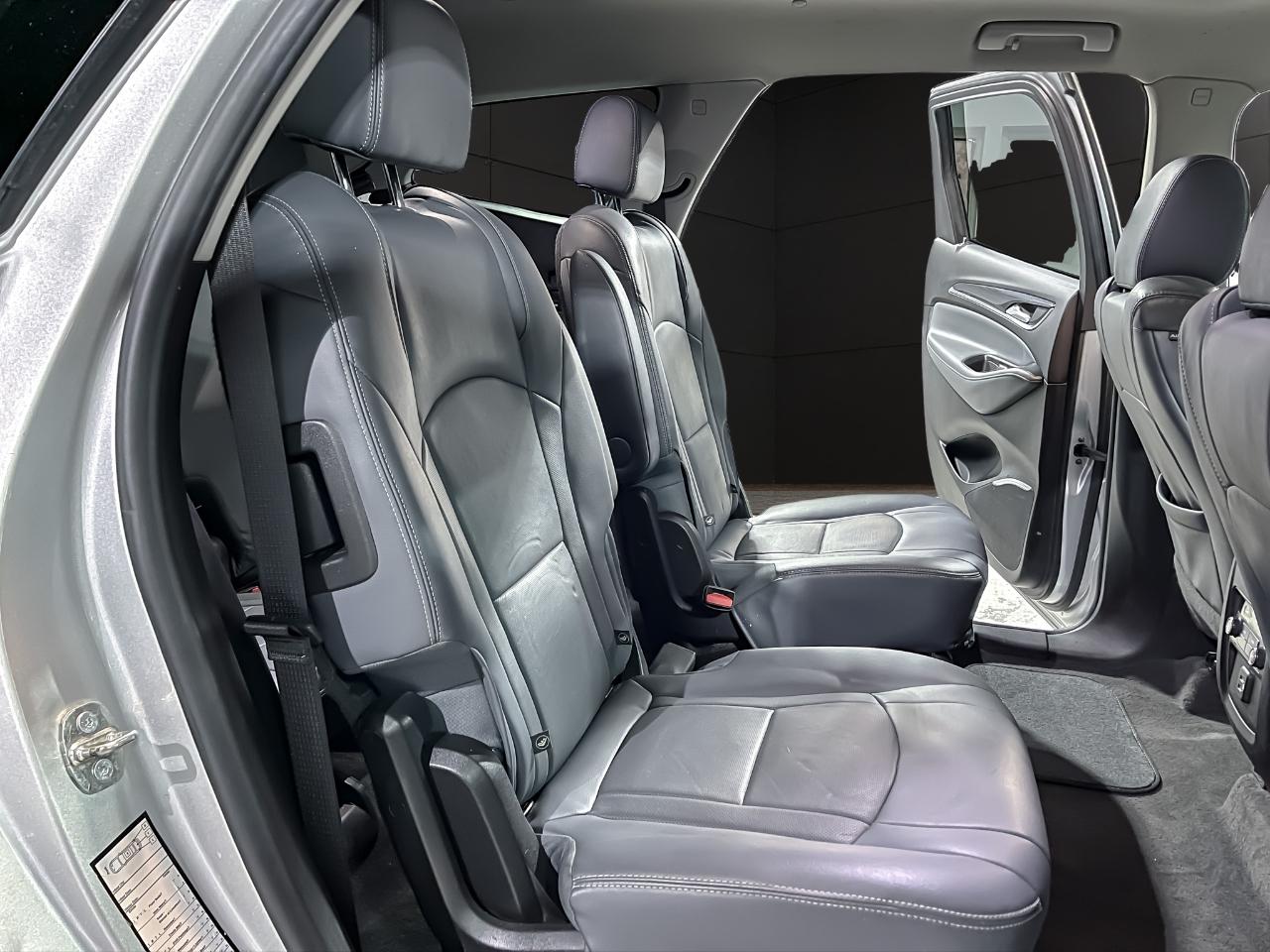 Buick Enclave FWD 4dr Essence 2020