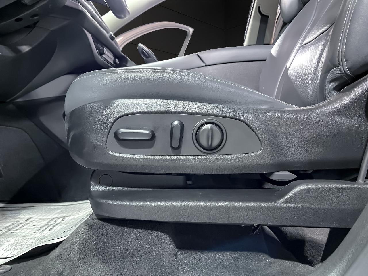 Buick Enclave FWD 4dr Essence 2020