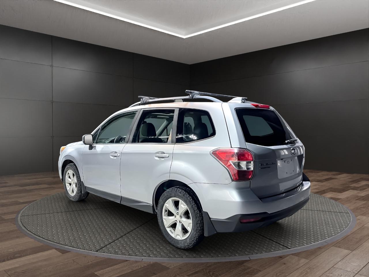 Subaru Forester 4dr Man 2.5i Premium PZEV 2016