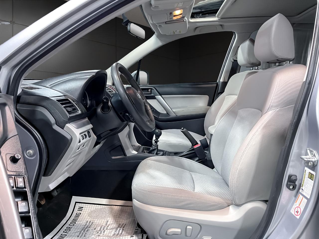 Subaru Forester 4dr Man 2.5i Premium PZEV 2016