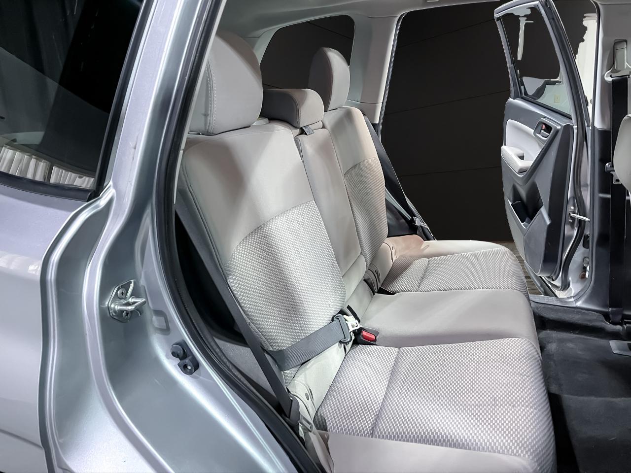 Subaru Forester 4dr Man 2.5i Premium PZEV 2016