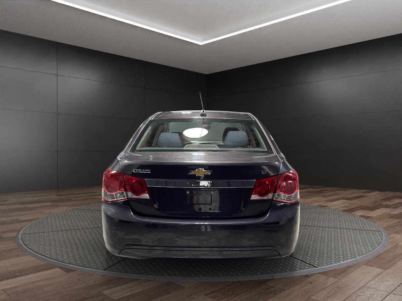 Chevrolet Cruze Limited 4dr Sdn Auto LT w/1LT 2016