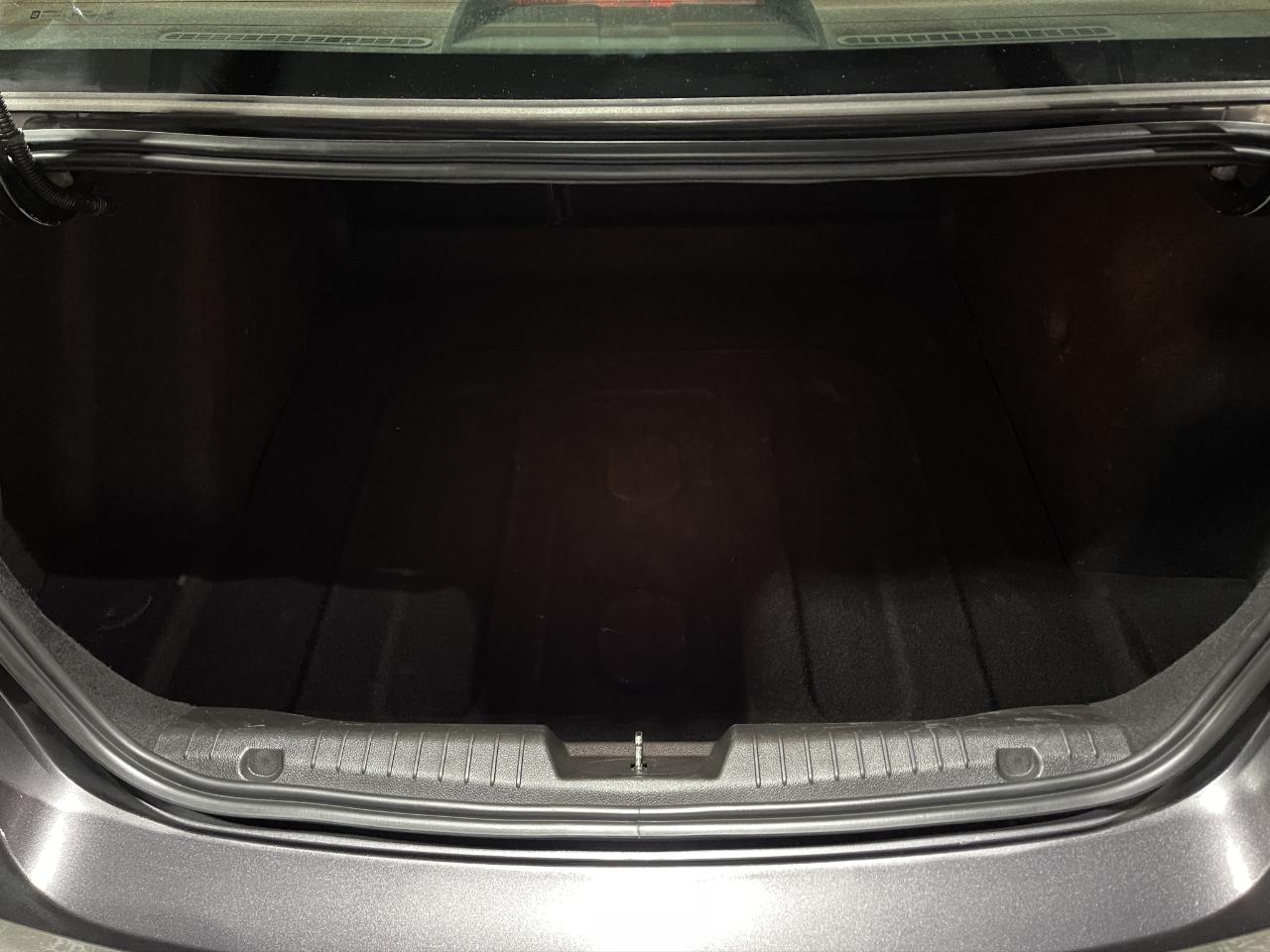 Chevrolet Cruze Limited 4dr Sdn Auto LT w/1LT 2016