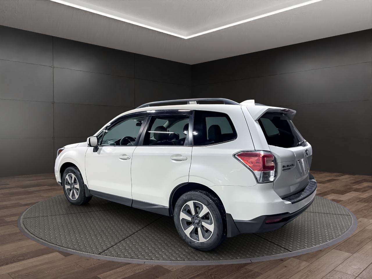 Subaru Forester 2.5i Premium CVT 2017