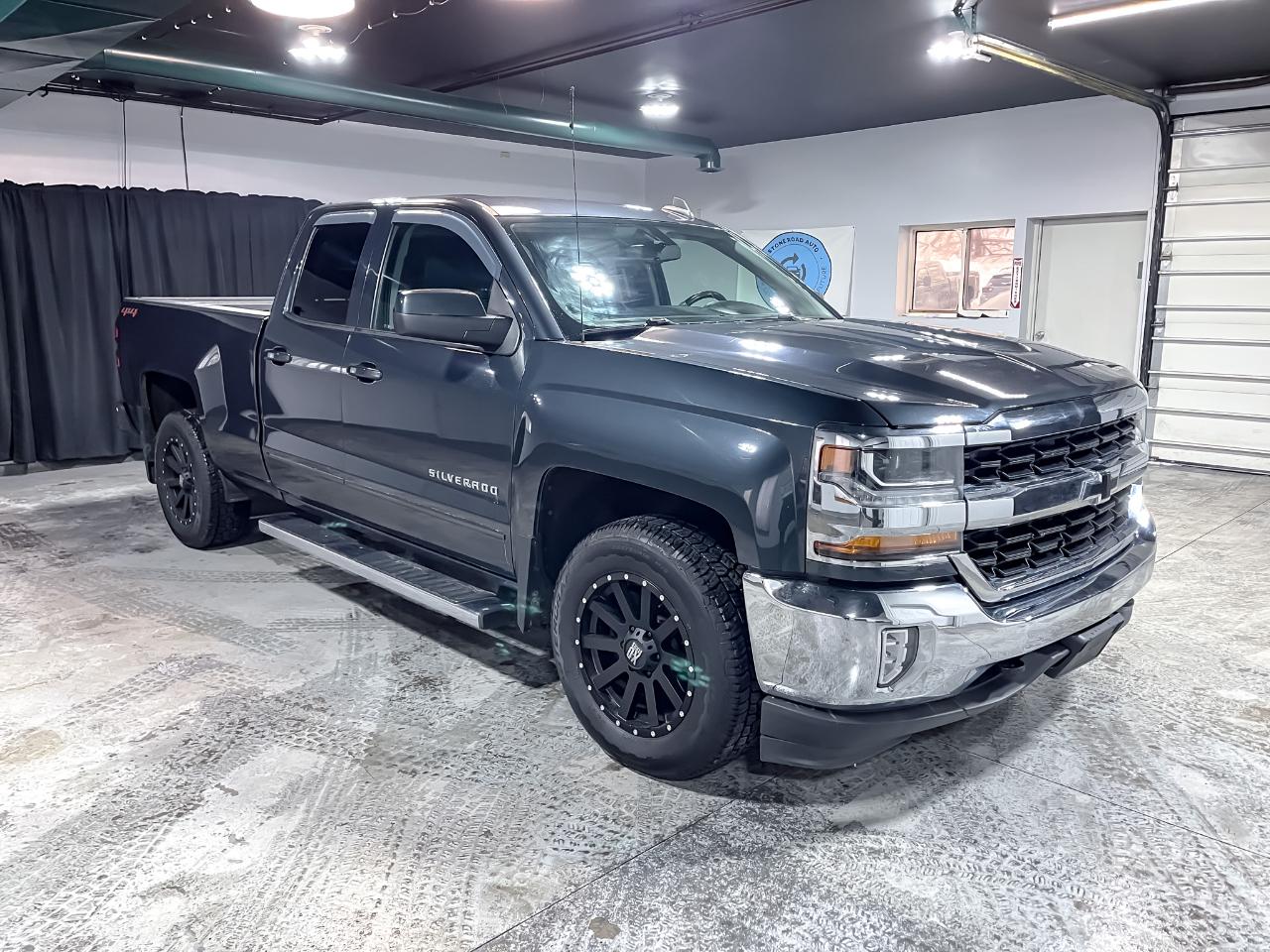 Chevrolet Silverado 1500 4WD Double Cab 143.5" LT w/1LT 2018