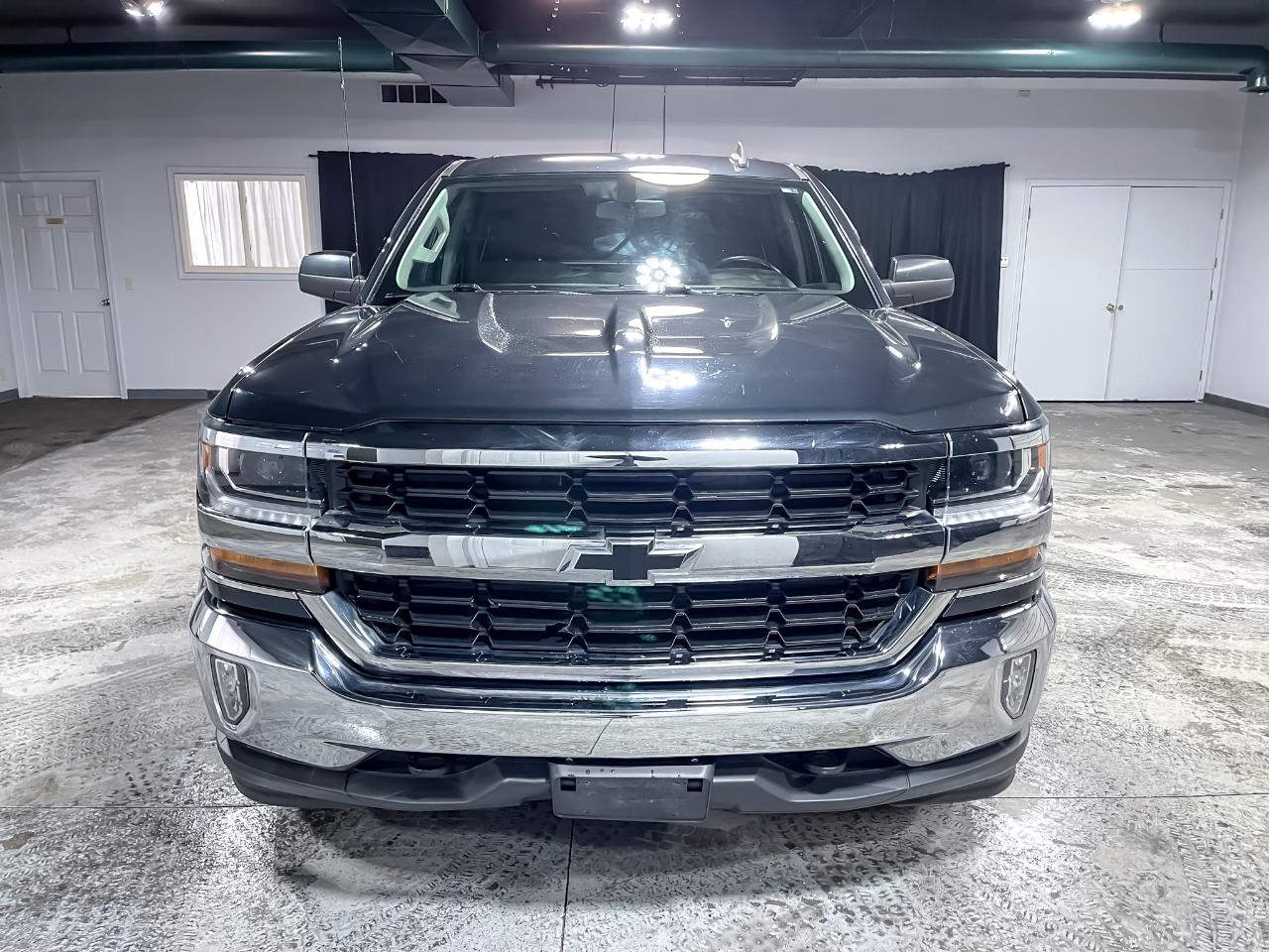 Chevrolet Silverado 1500 4WD Double Cab 143.5" LT w/1LT 2018