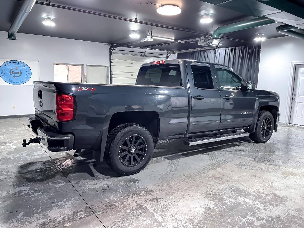 Chevrolet Silverado 1500 4WD Double Cab 143.5" LT w/1LT 2018