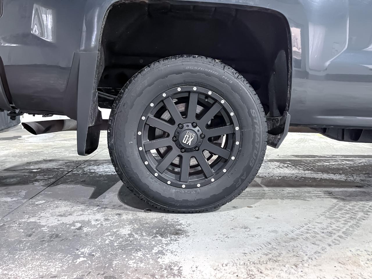 Chevrolet Silverado 1500 4WD Double Cab 143.5" LT w/1LT 2018
