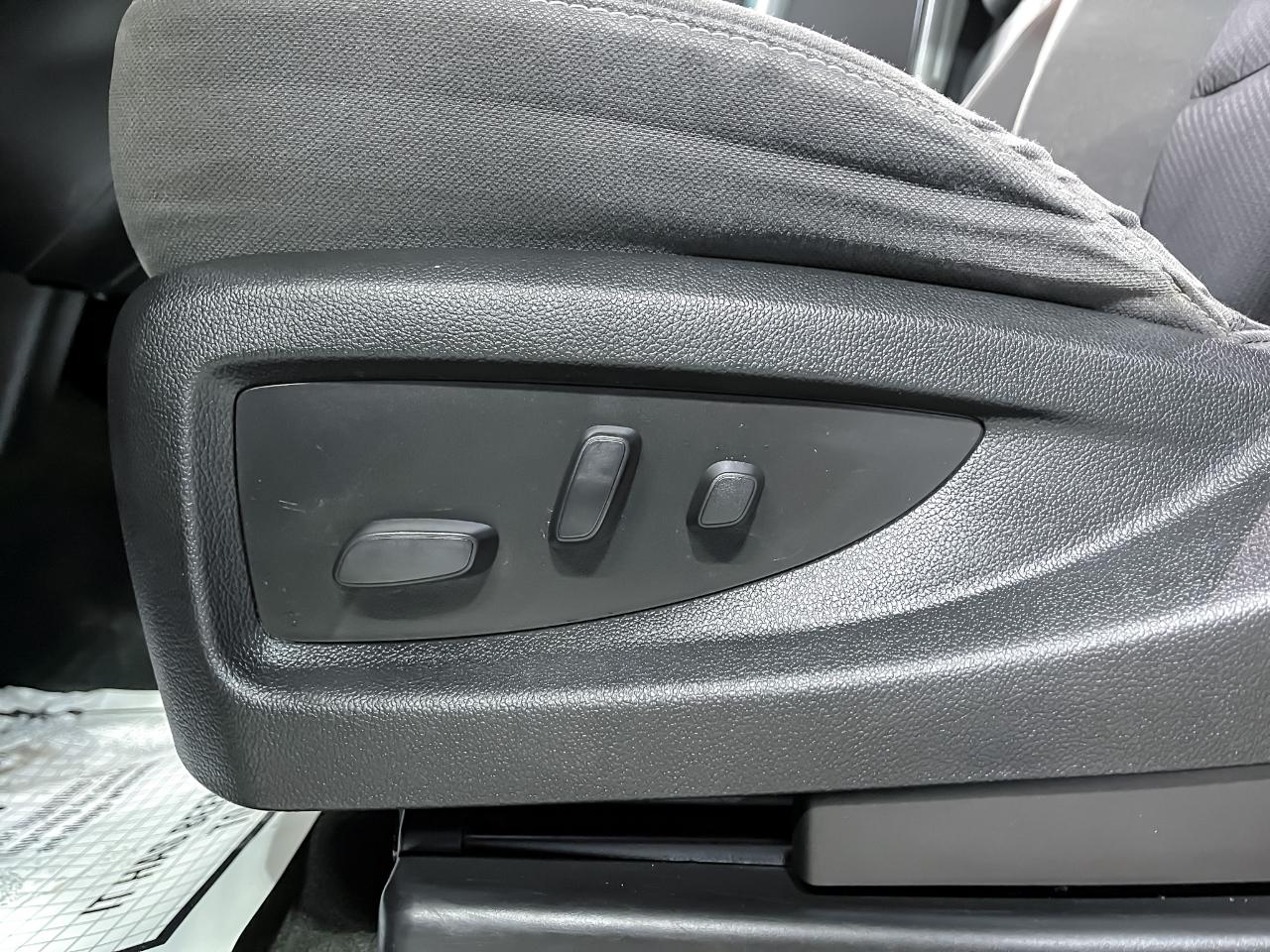 Chevrolet Silverado 1500 4WD Double Cab 143.5" LT w/1LT 2018