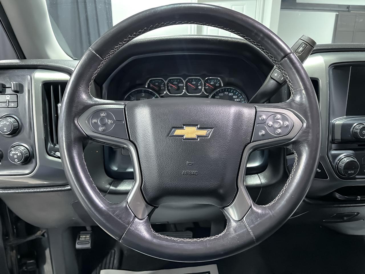 Chevrolet Silverado 1500 4WD Double Cab 143.5" LT w/1LT 2018