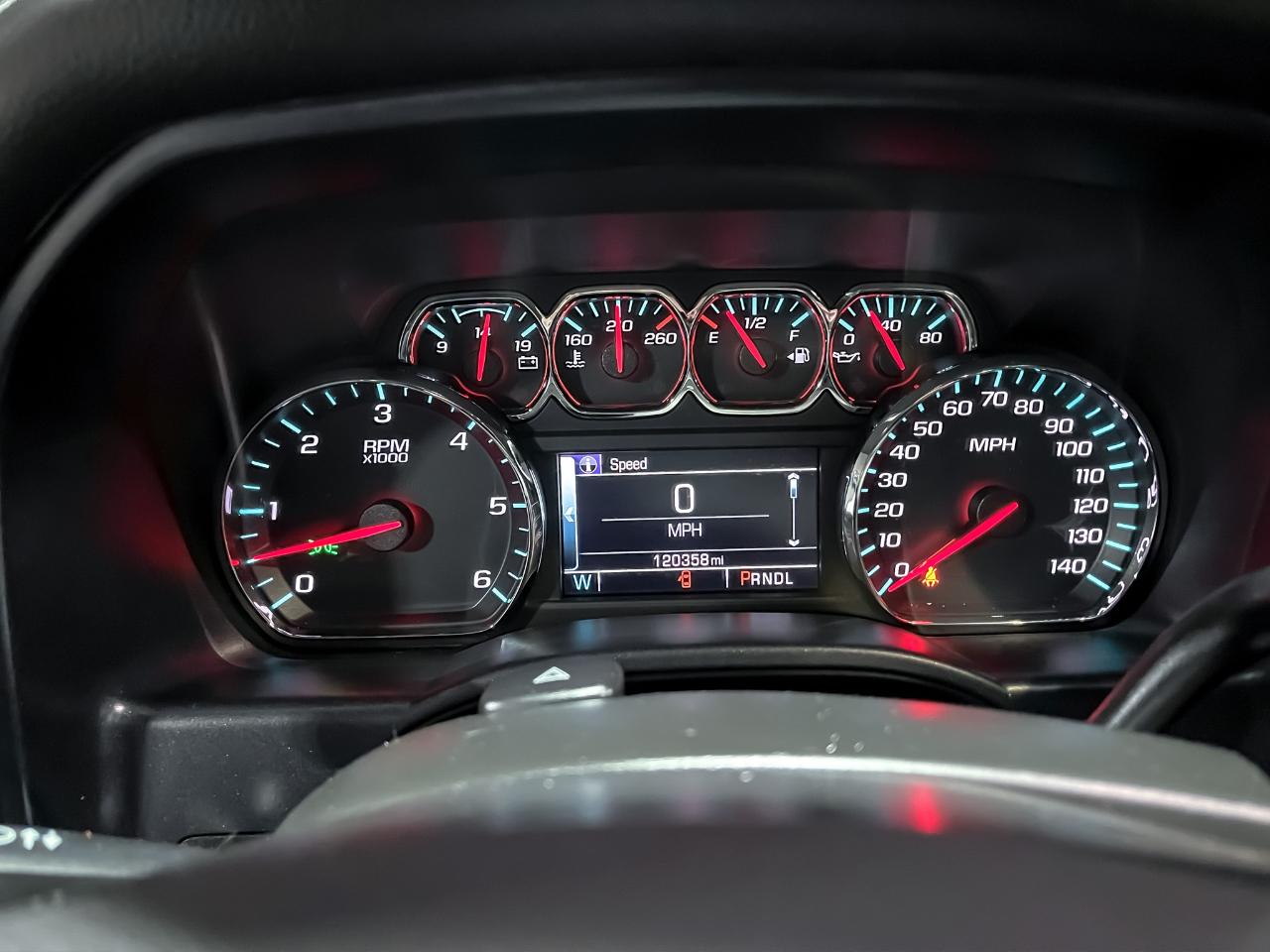 Chevrolet Silverado 1500 4WD Double Cab 143.5" LT w/1LT 2018