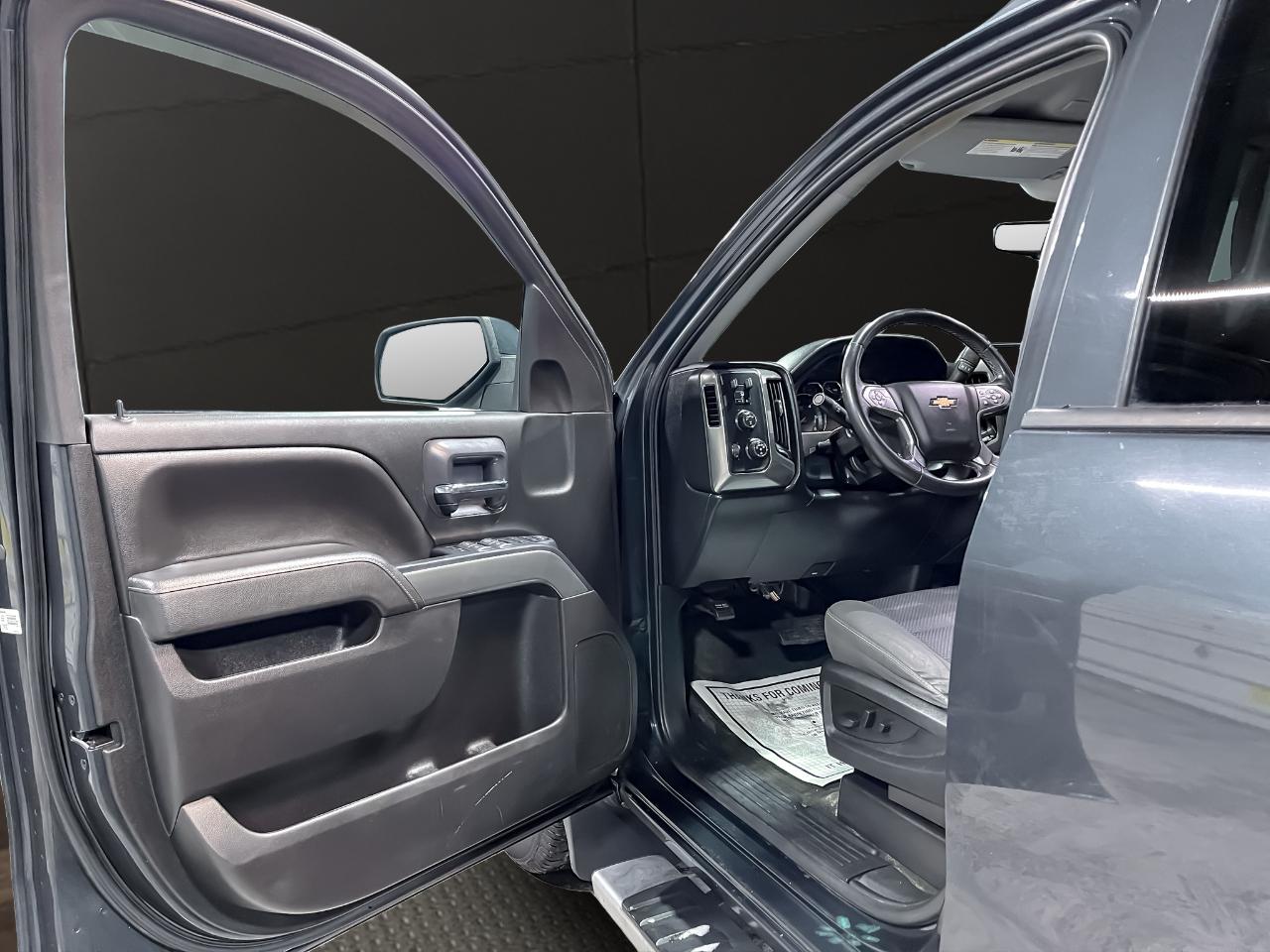 Chevrolet Silverado 1500 4WD Double Cab 143.5" LT w/1LT 2018