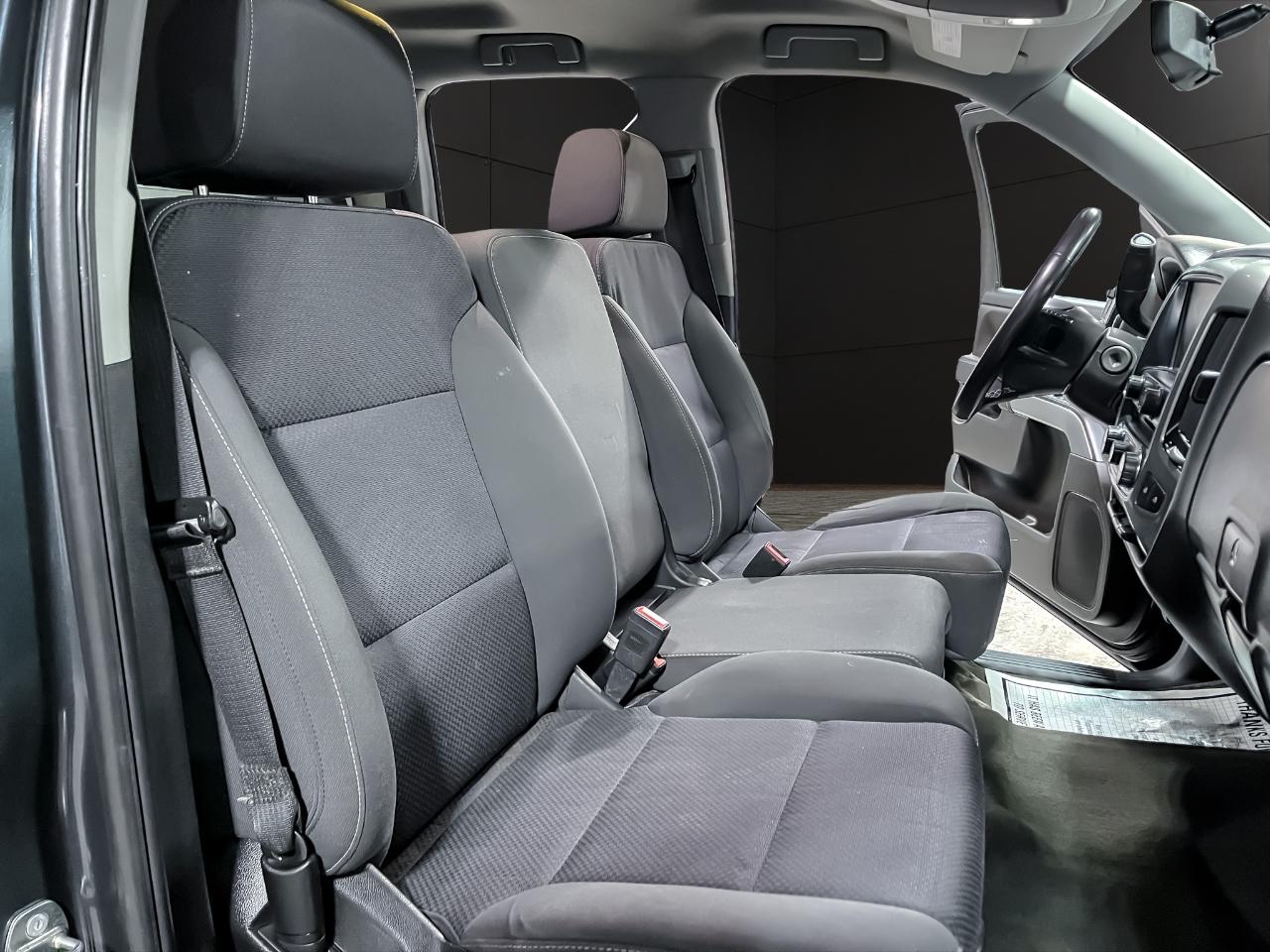 Chevrolet Silverado 1500 4WD Double Cab 143.5" LT w/1LT 2018