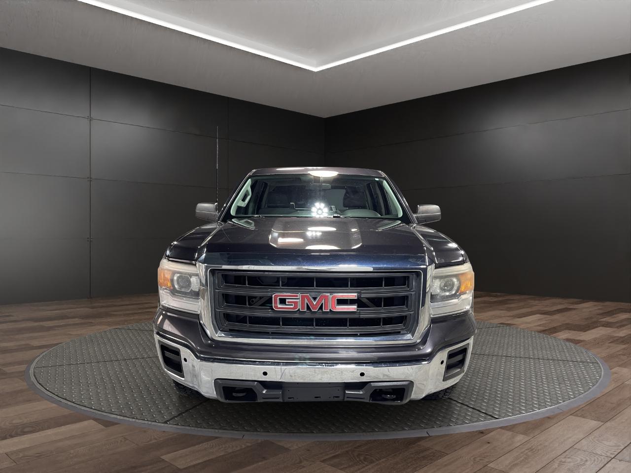 GMC Sierra 1500 4WD Crew Cab 153.0" 2014