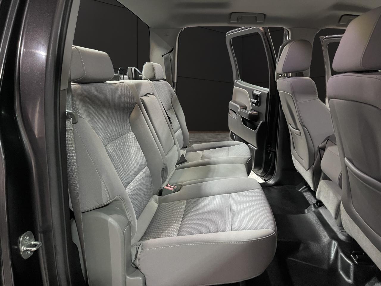 GMC Sierra 1500 4WD Crew Cab 153.0" 2014