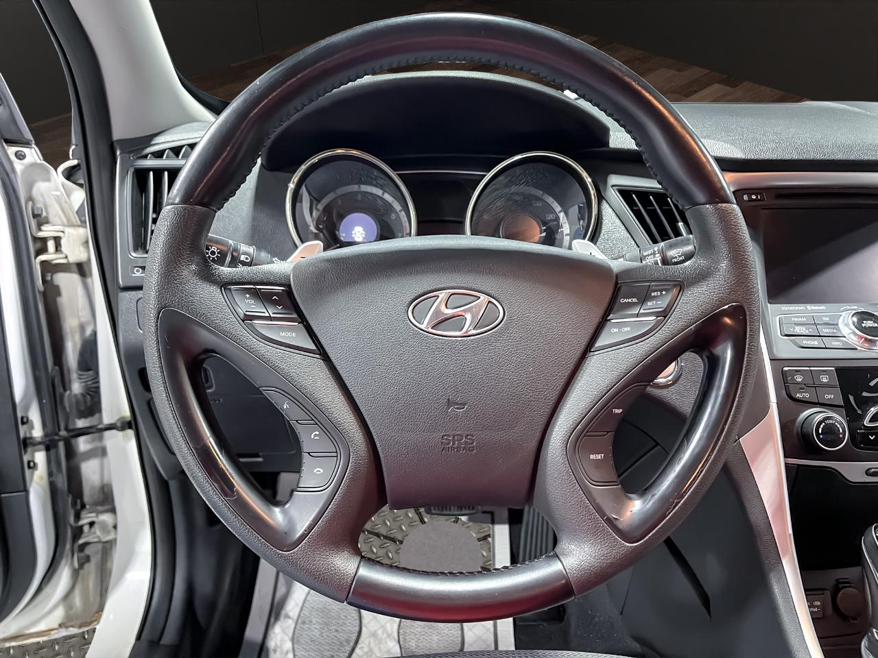 Hyundai Sonata 4dr Sdn 2.0T Auto SE 2013