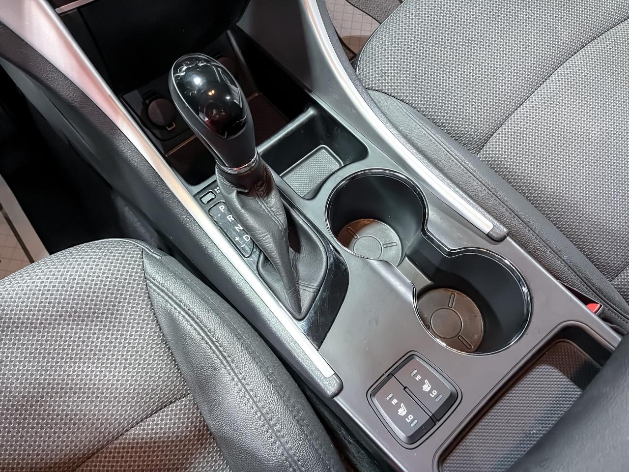 Hyundai Sonata 4dr Sdn 2.0T Auto SE 2013