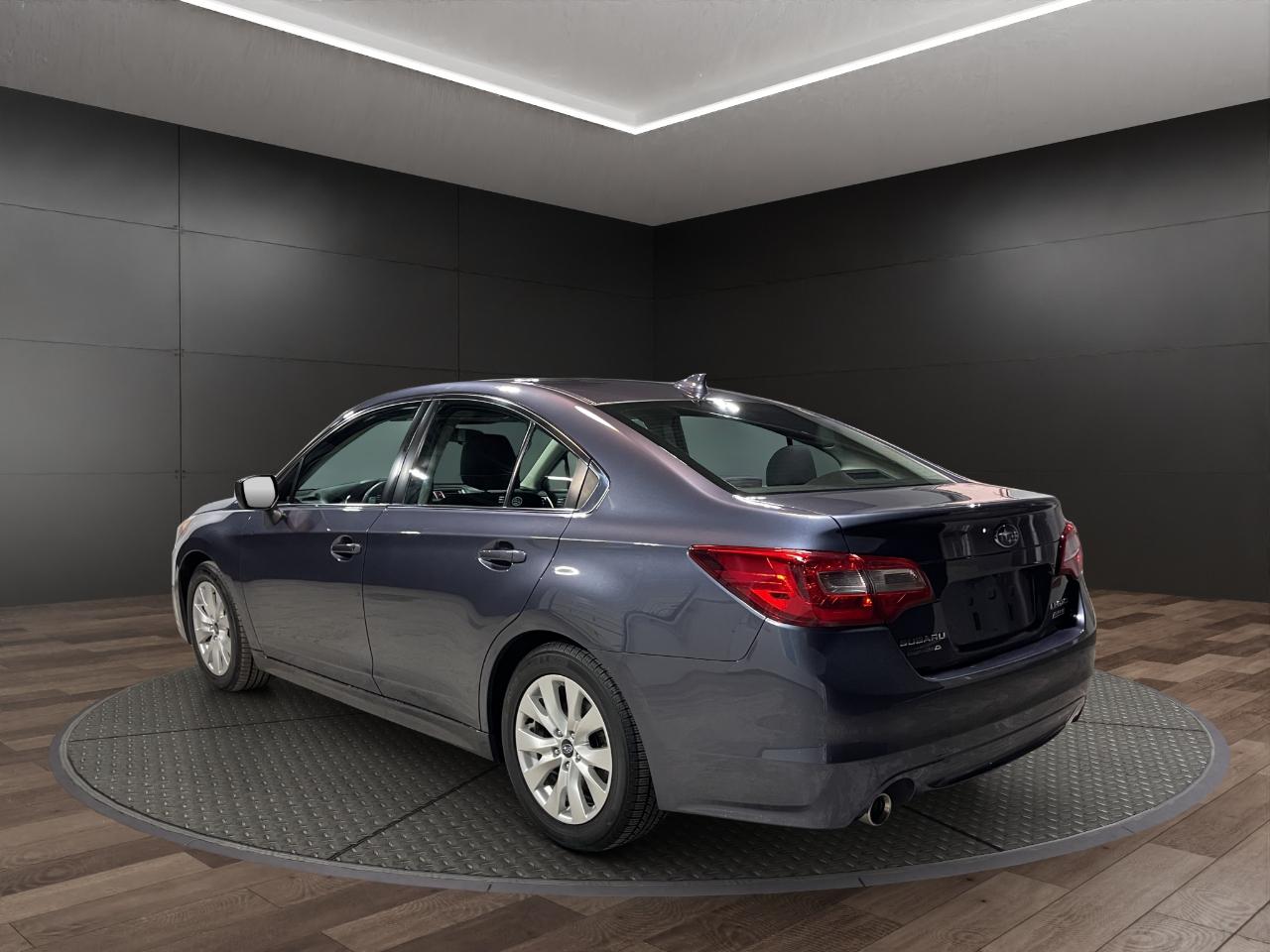 Subaru Legacy 4dr Sdn 2.5i Premium PZEV 2016