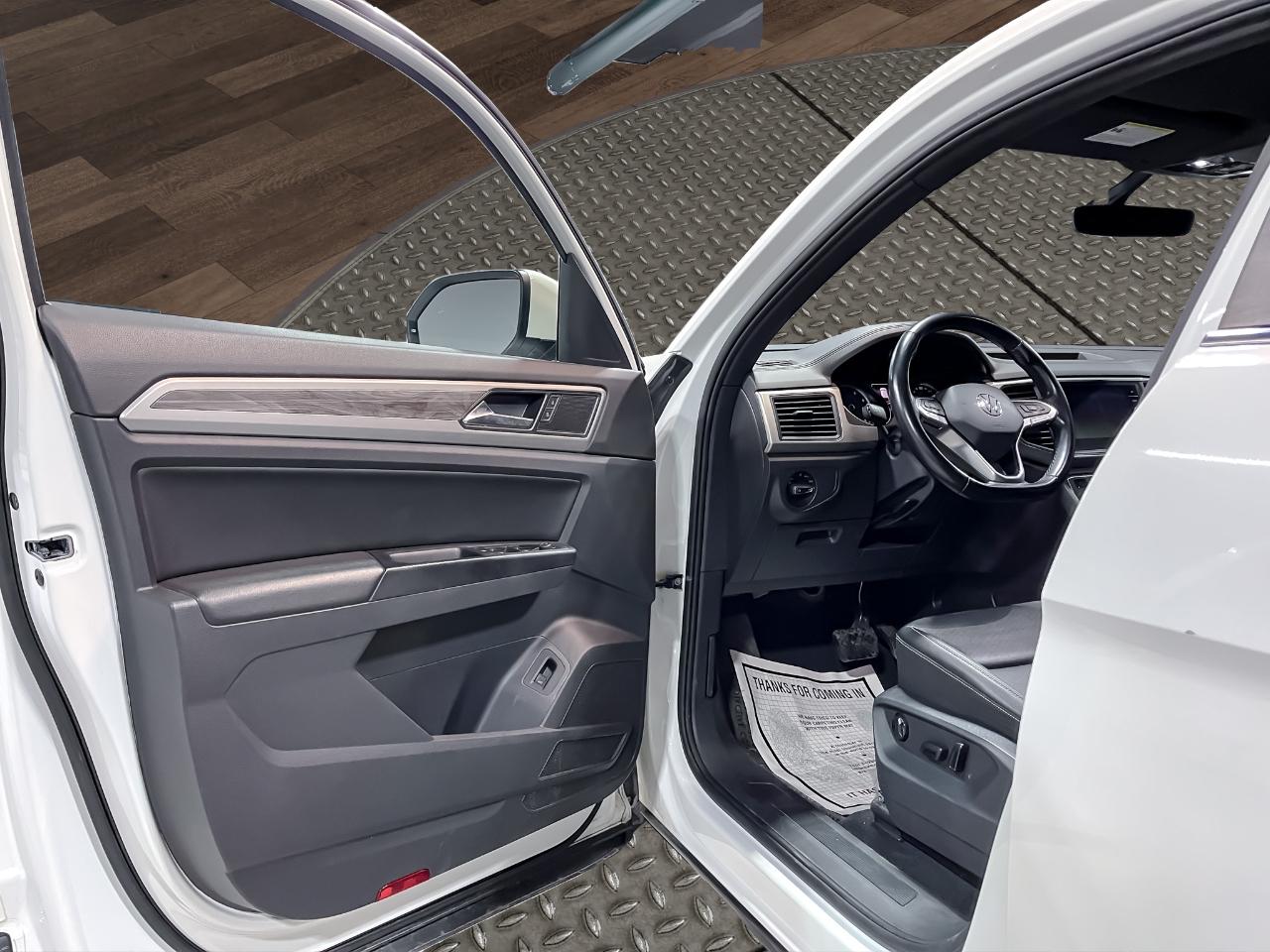 Volkswagen Atlas Cross Sport 2.0T SE 4MOTION 2020