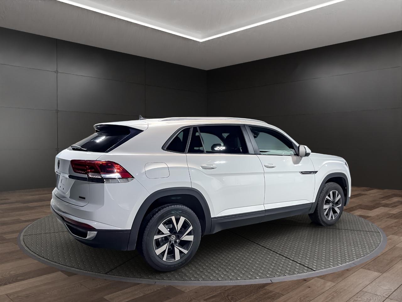 Volkswagen Atlas Cross Sport 2.0T SE 4MOTION 2020