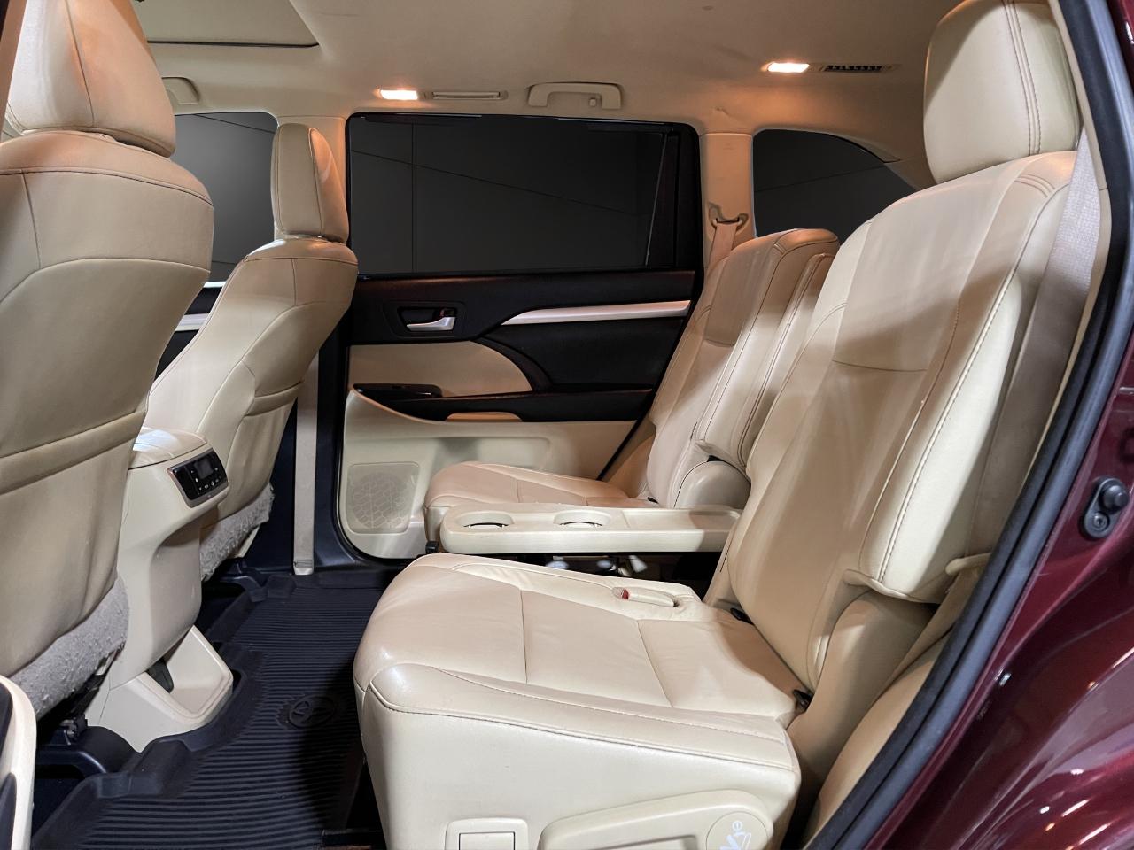 Toyota Highlander XLE V6 AWD (Natl) 2017