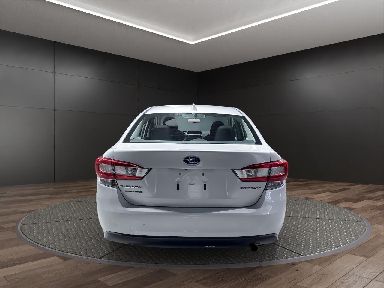 Subaru Impreza 2.0i Premium 4-door CVT 2019