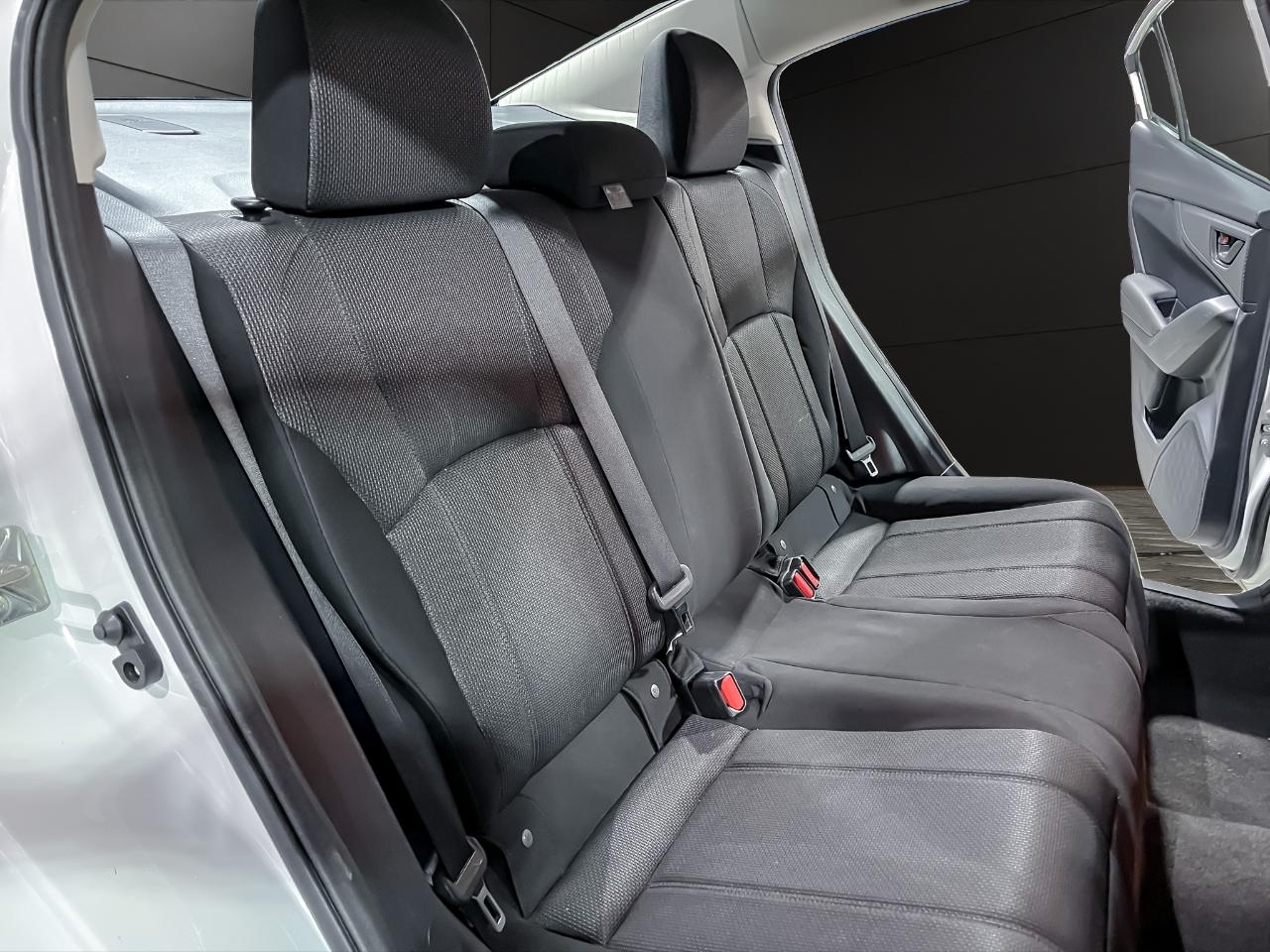 Subaru Impreza 2.0i Premium 4-door CVT 2019