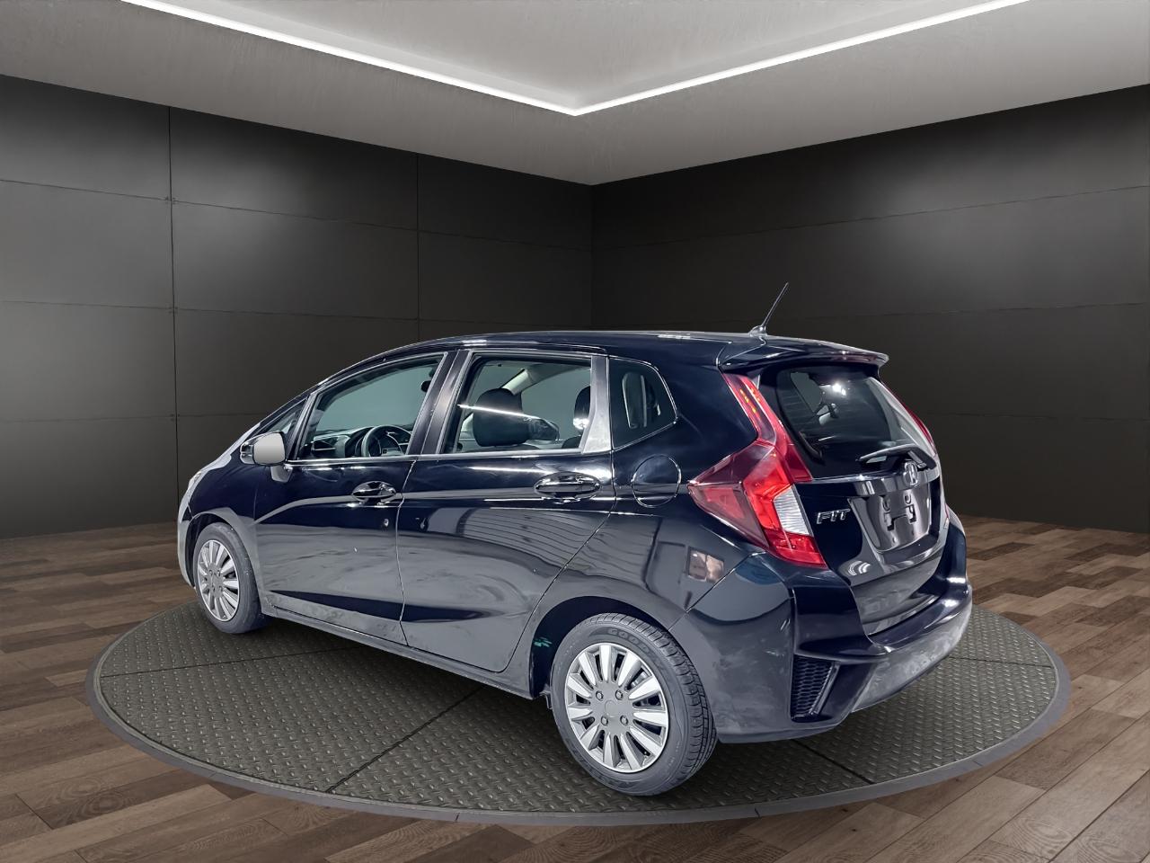 Honda Fit LX CVT 2017