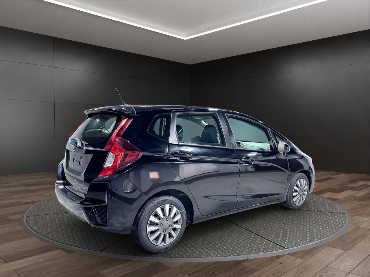 Honda Fit LX CVT 2017