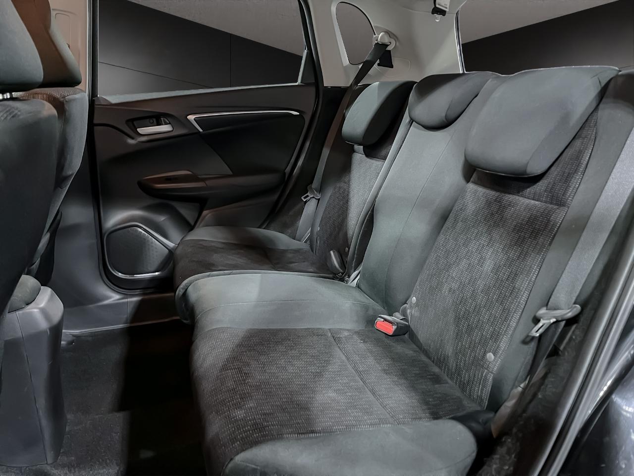 Honda Fit LX CVT 2017