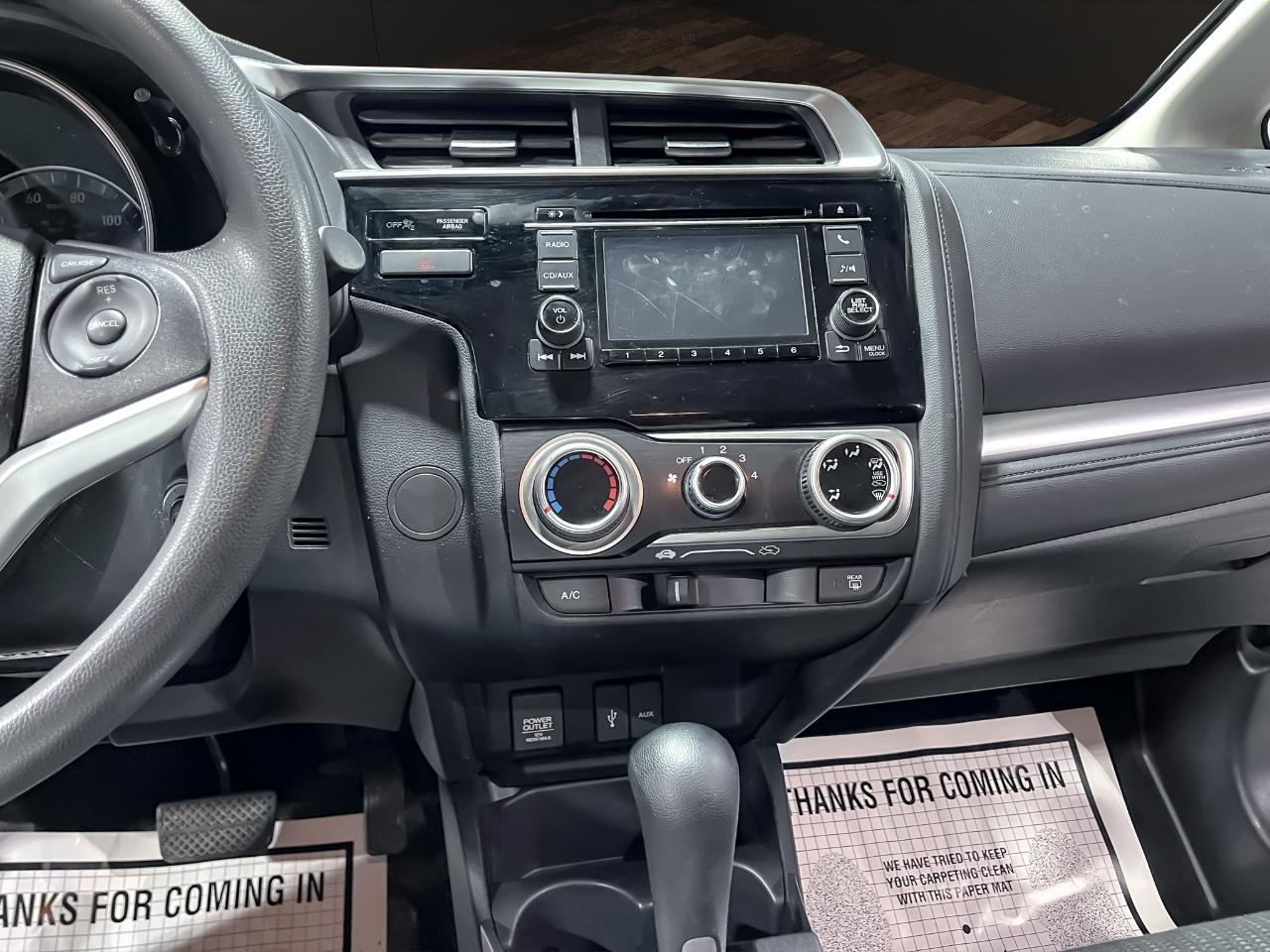 Honda Fit LX CVT 2017