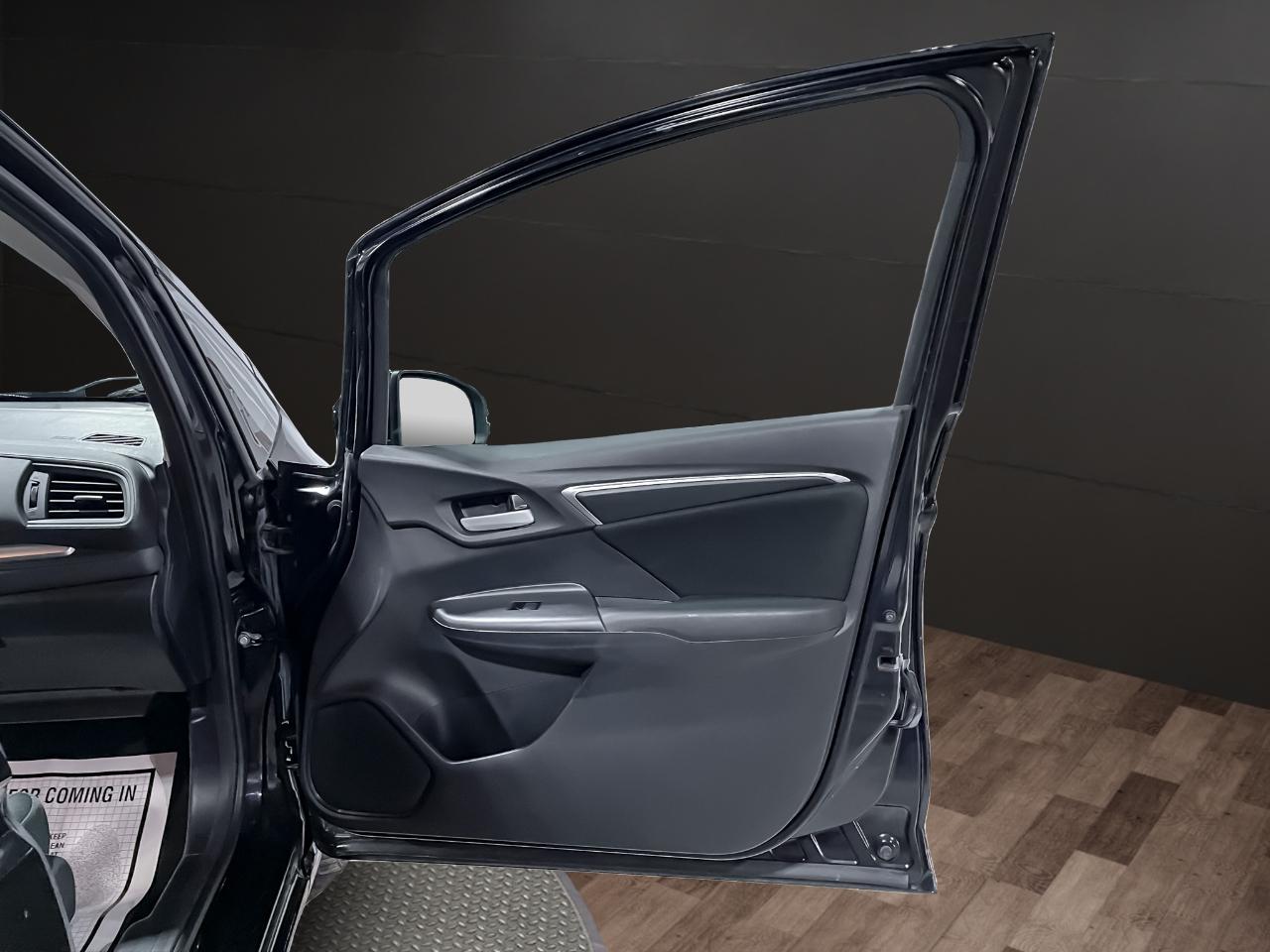 Honda Fit LX CVT 2017