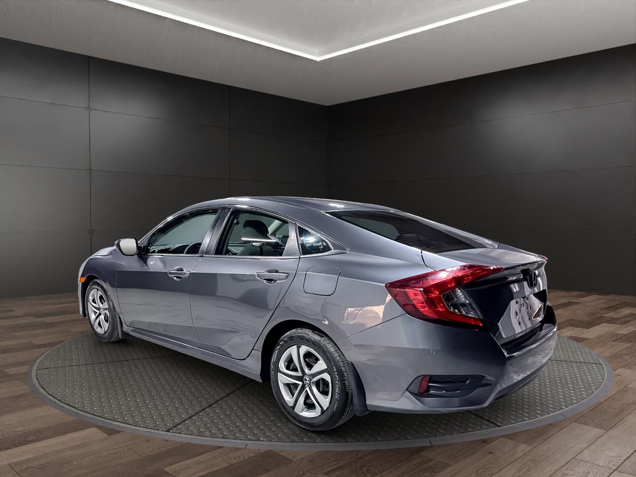 Honda Civic Sedan LX CVT 2017