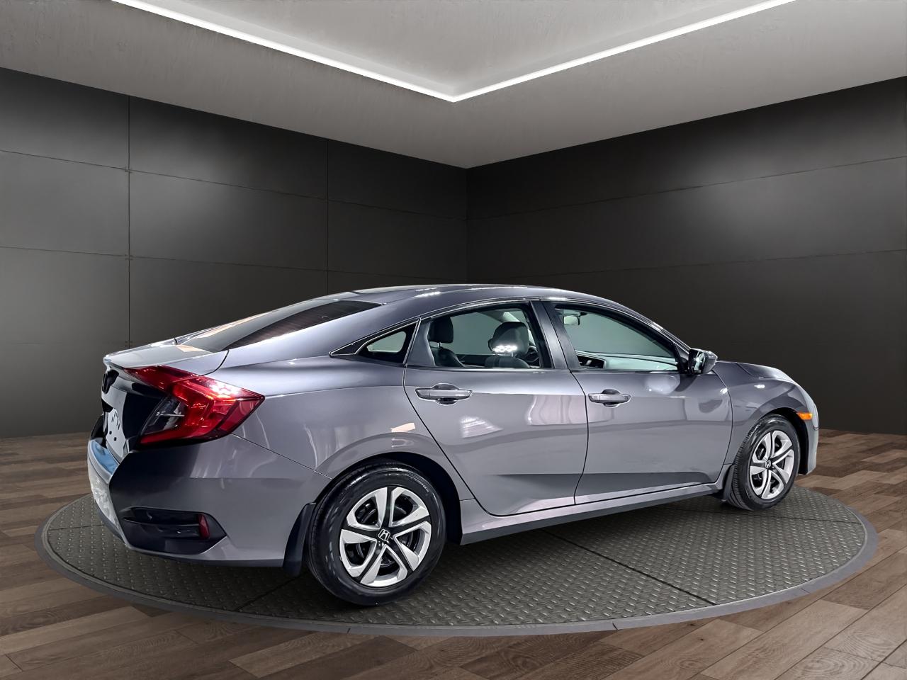Honda Civic Sedan LX CVT 2017